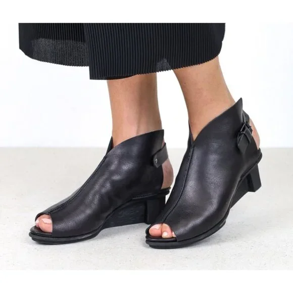 NEW Trippen Womens Mandarin Heeled Sandal Brown Leather UK 39 US 8.5 $392 [jb] - Picture 3 of 11